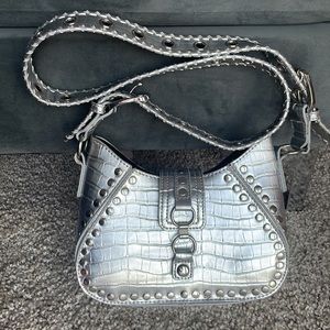 Silver Devon crossbody bag